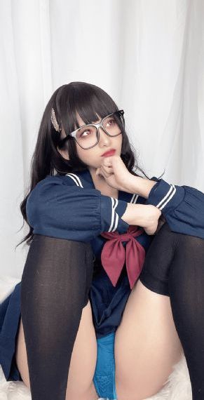 被最想拥抱的男人威胁了动漫免费