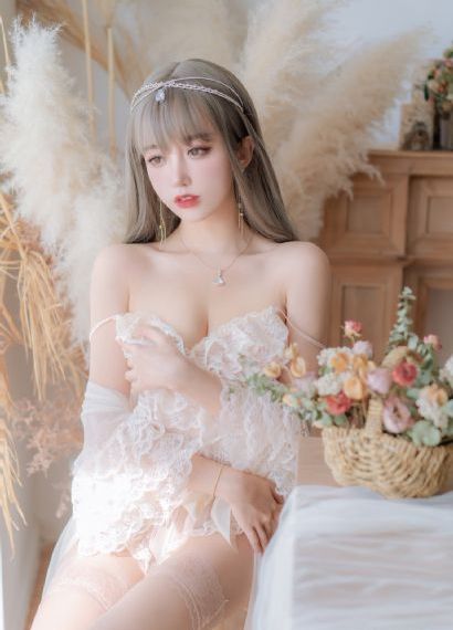 女子浴室啪啪hd三级